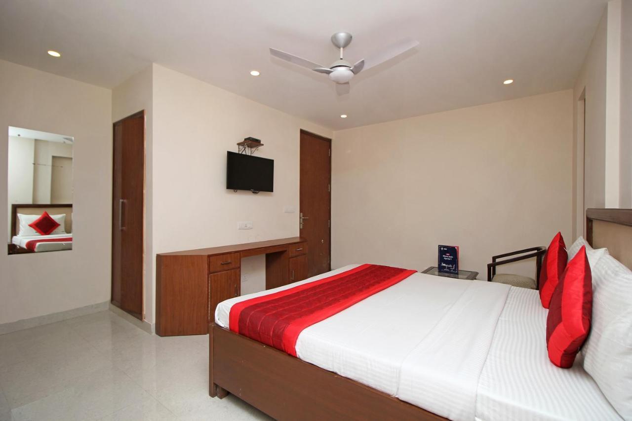 Oyo Hotel Blu Pebbles Near Delhi Airport New Delhi Luaran gambar