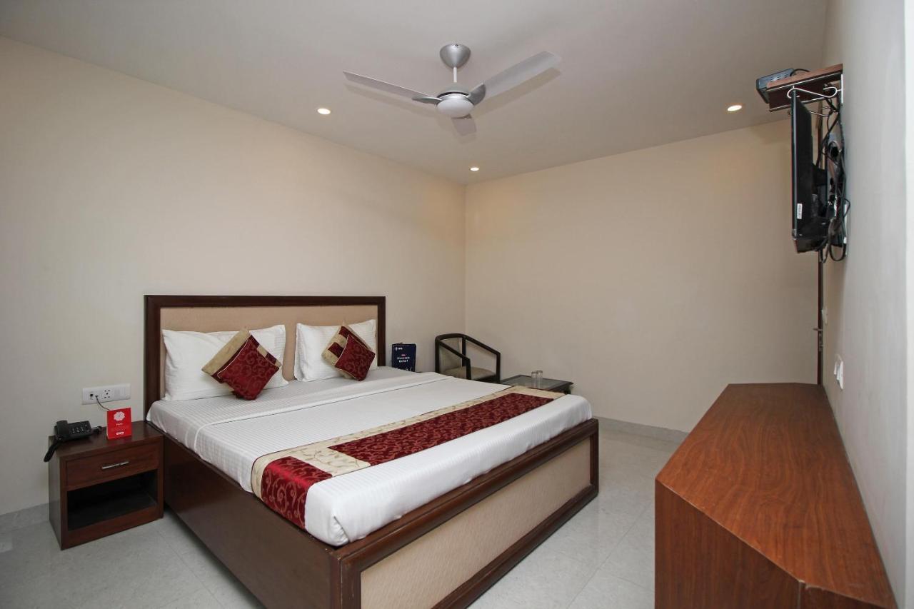 Oyo Hotel Blu Pebbles Near Delhi Airport New Delhi Luaran gambar