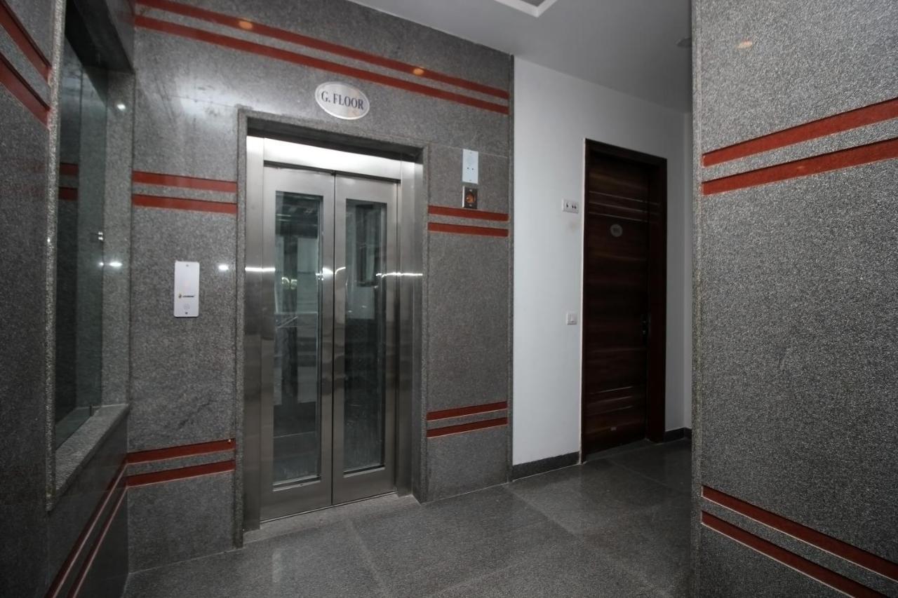 Oyo Hotel Blu Pebbles Near Delhi Airport New Delhi Luaran gambar