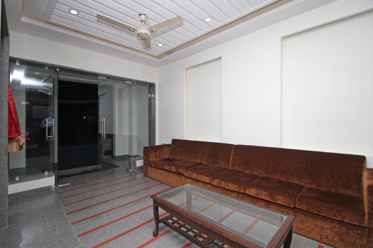 Oyo Hotel Blu Pebbles Near Delhi Airport New Delhi Luaran gambar