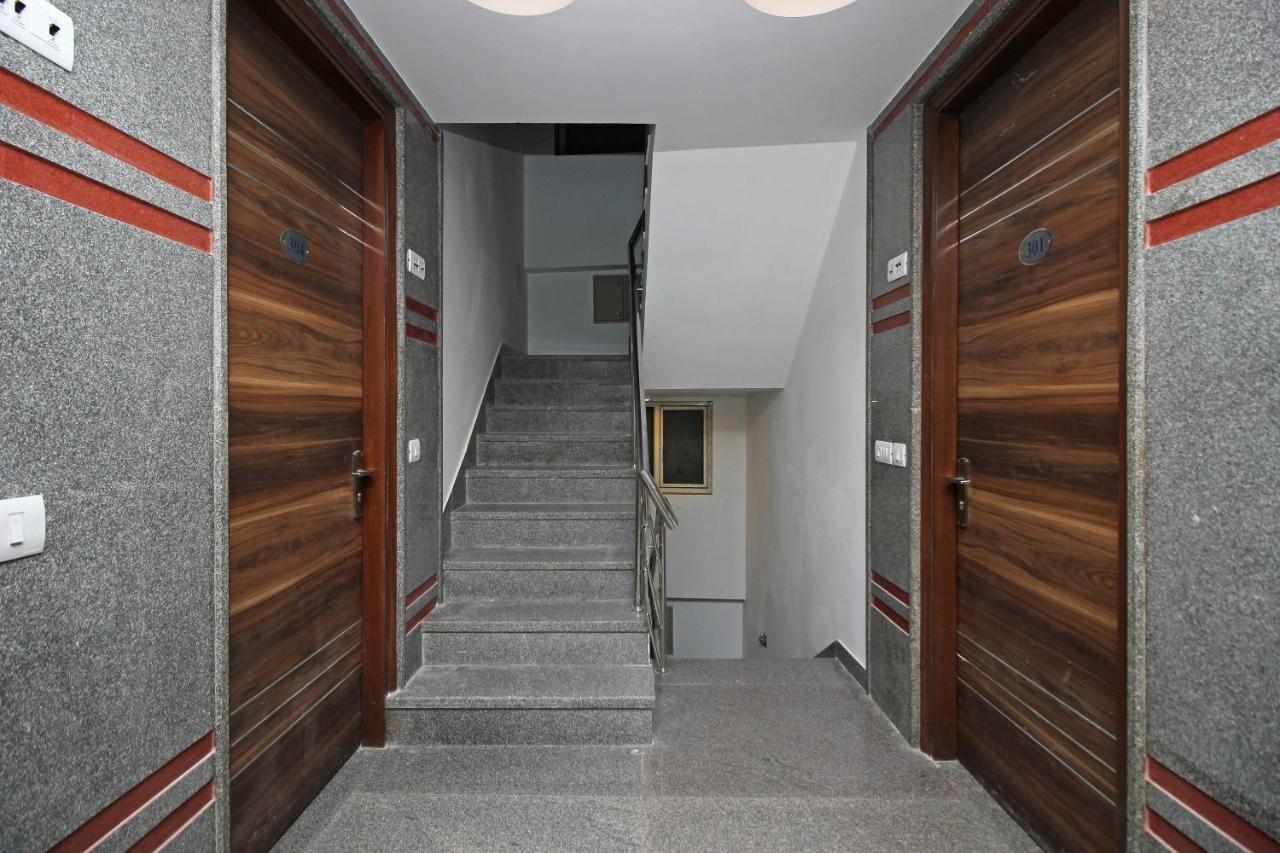 Oyo Hotel Blu Pebbles Near Delhi Airport New Delhi Luaran gambar